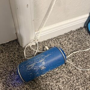 JBL Portable Speaker in Vibrant Blue